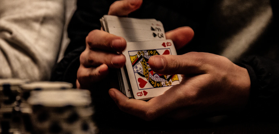 Different Methods of Marked Cards in Poker Cheating