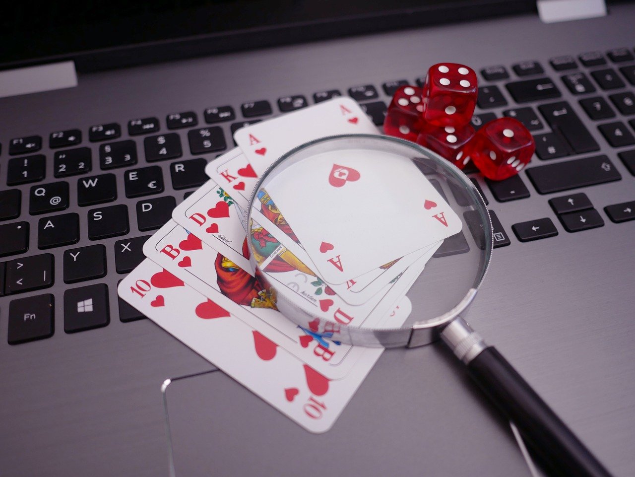 Reasons You Should Play Poker Online