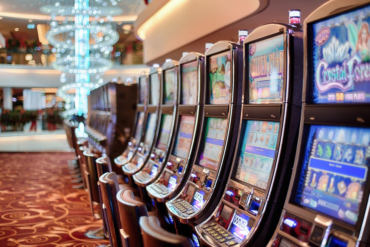 Six Fun and Easy Casino Games That Anyone Can Play
